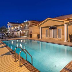 Best Western Dos Rios - Outdoor Pool
