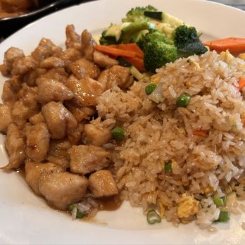 Kaiyo Sushi - Lunch portion - teriyaki chicken - Sushi Bars Near Me - Bellevue, Nebraska