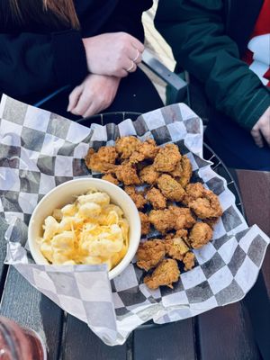 Ed's Tavern Dilworth by null