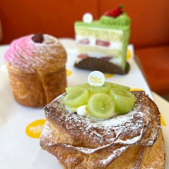 Bag of Cakes - Grape Danish, Raspberry Cruffin, and Matcha Strawberry Shortcake. - Bakeries Near Me - Fullerton, California Bag of Cakes - Grape Danish, Raspberry Cruffin, and Matcha Strawberry Shortcake. - Bakeries Near Me - Fullerton, California
