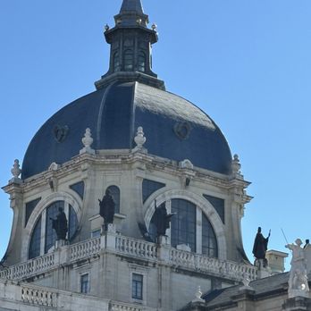 Gran Meliá Palacio de los Duques - Palacio - Hotels Near Me - Madrid, M
