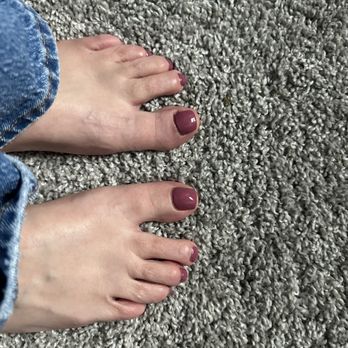 V V Nails - Pedi w acrylic toenail - Nail Salons Near Me - Schaumburg, Illinois