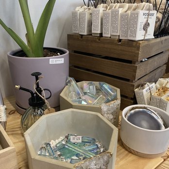 Bloomsgiving - Florists Near Me - Mountain View, California