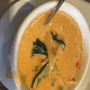 Siam Garden Cafe - Yellow curry with chicken. - Thai Near Me - Honolulu, Hawaii Siam Garden Cafe - Yellow curry with chicken. - Thai Near Me - Honolulu, Hawaii