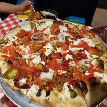 Grimaldi's Pizzeria - Pizza Near Me - Irving, Texas Grimaldi's Pizzeria - Pizza Near Me - Irving, Texas