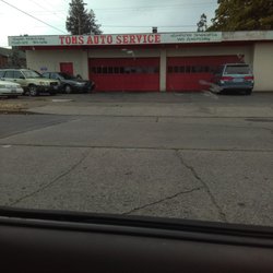 Tom's Auto Service