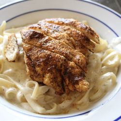 La Bella Vita - Grilled chicken alfredo with blackened chicken