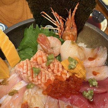 Sushi Ken - Chirashi Deluxe Don - Sushi Bars Near Me - Fremont, California Sushi Ken - Chirashi Deluxe Don - Sushi Bars Near Me - Fremont, California