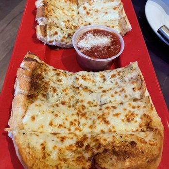 Mellow Mushroom Richmond - Carytown - Garlic Cheese Bread - Pizza Near Me - Richmond, Virginia