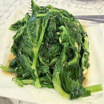 R & G Lounge - Garlic Pea Pod Leaves 1/9/26 - Seafood Near Me - San Francisco, California R & G Lounge - Garlic Pea Pod Leaves 1/9/26 - Seafood Near Me - San Francisco, California