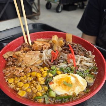 Lifting Noodles Ramen - Battery - Tonkatsu chicken (black) Ramen bowl - Ramen Near Me - Atlanta, Georgia Lifting Noodles Ramen - Battery - Tonkatsu chicken (black) Ramen bowl - Ramen Near Me - Atlanta, Georgia
