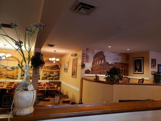 Paisano's Italian Restaurant & Lounge by null