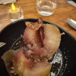 Baked apple with port wine
