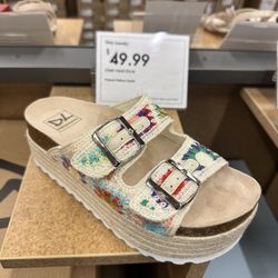 DSW Designer Shoe Warehouse