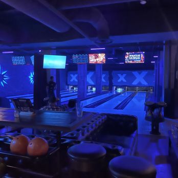 Lucky Strike Wrigleyville - Bowling Near Me - Chicago, Illinois Lucky Strike Wrigleyville - Bowling Near Me - Chicago, Illinois
