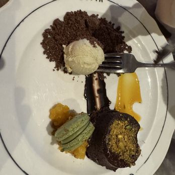 Pizzeria Sofia - Chocolat fondant - Italian Near Me - Brossard, Quebec Pizzeria Sofia - Chocolat fondant - Italian Near Me - Brossard, Quebec