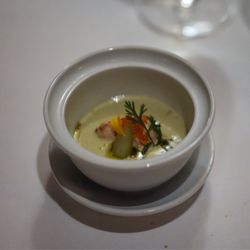 La Mer - Cold soup with lobster pure