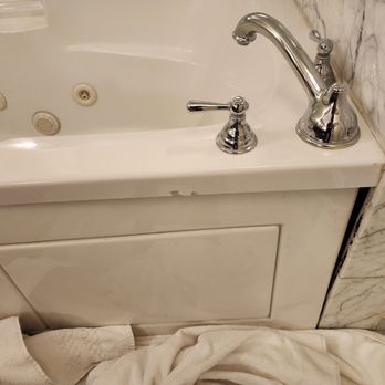 Caesars Palace - Wiggling board - Hotels Near Me - Las Vegas, Nevada