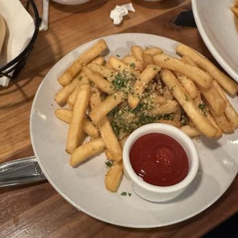 Bellissima Italian Mediterranean Restaurant - Italian Fries - Pizza Near Me - Austin, Texas