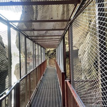 Box Canyon Waterfall and Park - Walkway - Parks Near Me