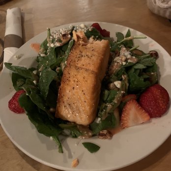 Plank Town Brewing Co - Salmon salad - Breweries Near Me - Springfield, Oregon