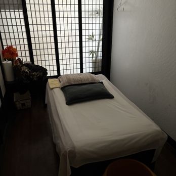 Chi Foot Spa - Private room - Reflexology Near Me - Chandler, Arizona
