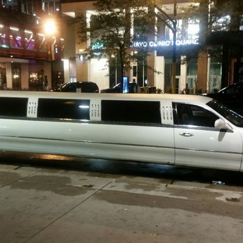 City View Limousine - 12 passenger stretch limousine - Limos Near Me - Minneapolis, Minnesota City View Limousine - 12 passenger stretch limousine - Limos Near Me - Minneapolis, Minnesota