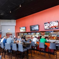 Oggi's Sports | Brewhouse |Pizza