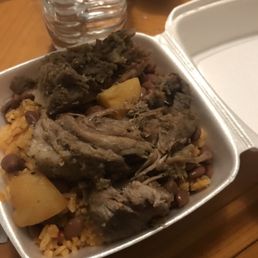 Small rice and beans with pork Small rice and beans with pork