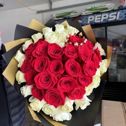 Fresh Cut Flowers - 4 dozen (48 rose) heart ramo with mini crown