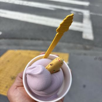Somisomi - Skimpy servings. Think this will be the last time we come here. - Ice Cream & Frozen Yogurt Near Me - San Francisco, California Somisomi - Skimpy servings. Think this will be the last time we come here. - Ice Cream & Frozen Yogurt Near Me - San Francisco, California