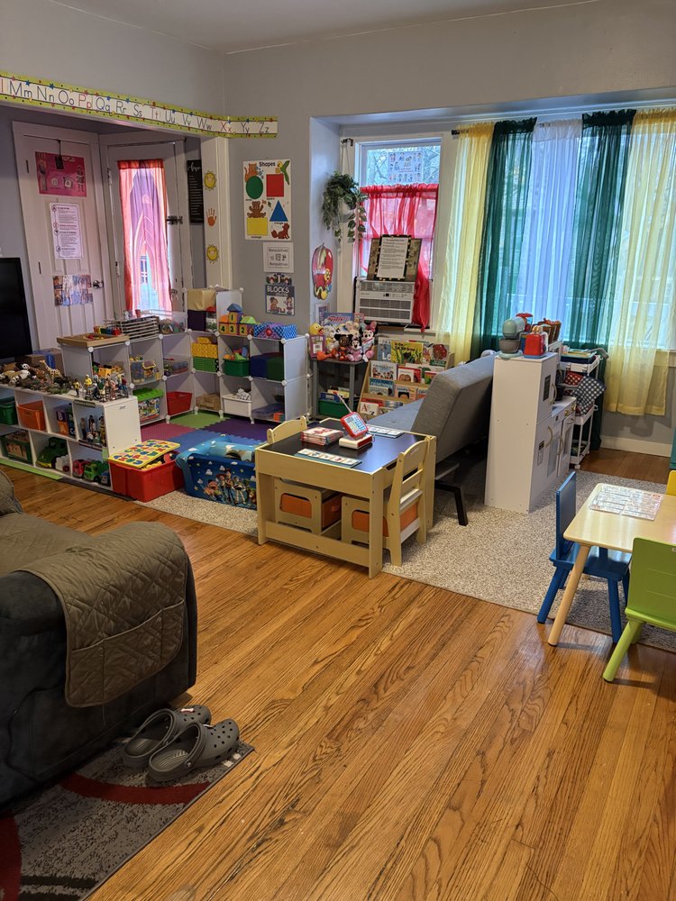 Shaping Minds Family Childcare - childcare center in Milwaukee, WI