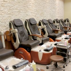Grace Nail and Spa - NY Grace Nail and Spa Skin Care Interior