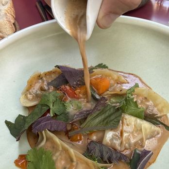 Kitchen Terre - Ravioli that was folded like gyozas - French Near Me - Paris, 75 Kitchen Terre - Ravioli that was folded like gyozas - French Near Me - Paris, 75