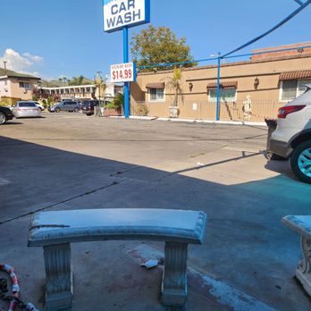 The Auto Scrubber - Car Wash Near Me - Ventura, California The Auto Scrubber - Car Wash Near Me - Ventura, California