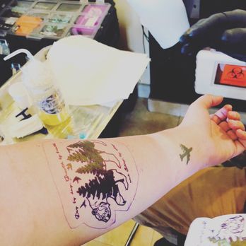 Ink Monkey Tattoo and Piercing - Piercing Near Me - Venice, California Ink Monkey Tattoo and Piercing - Piercing Near Me - Venice, California