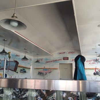 Summit Diner - Back room - Diners Near Me - Somerset, Pennsylvania Summit Diner - Back room - Diners Near Me - Somerset, Pennsylvania