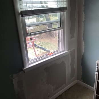 Old Bay Remodeling - Completed bedroom wall - Painters Near Me - Baltimore, Maryland Old Bay Remodeling - Completed bedroom wall - Painters Near Me - Baltimore, Maryland
