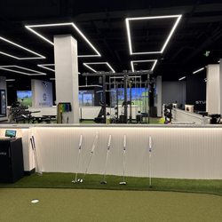 Studio Golf South Bay - Gym
