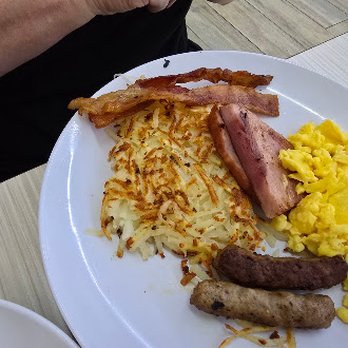 Casa El Desayuno - Meat Plate - Breakfast & Brunch Near Me - North Las Vegas, Nevada