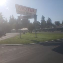 Sweet Home Inn in Sweet Home gift card