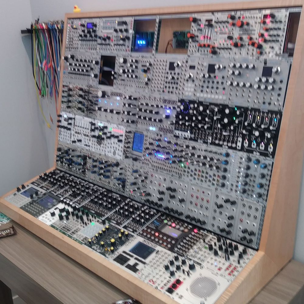 Perfect Circuit - Musical Instruments & Teachers Near Me - Burbank, California Perfect Circuit - Musical Instruments & Teachers Near Me - Burbank, California