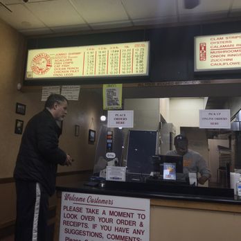 Franks Chicago Shrimp House - New American Near Me - Hoffman Estates, Illinois
