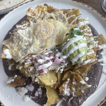 Madres Brunch - Breakfast & Brunch Near Me - Bellflower, California