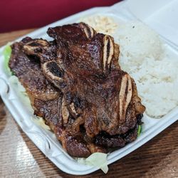 Kahu Hawaiian BBQ - Kalbi Plate