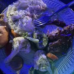 Seasons of Murfreesboro Restaurant & Lounge - Meatloaf, mashed potatoes and seasoned vegetables