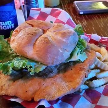 Moores Bar & Restaurant - Bars Near Me - Greencastle, Indiana