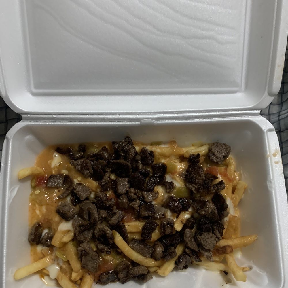 La Fuente - Carne asada Chili Cheese Fries - Mexican Near Me - Denver, Colorado La Fuente - Carne asada Chili Cheese Fries - Mexican Near Me - Denver, Colorado