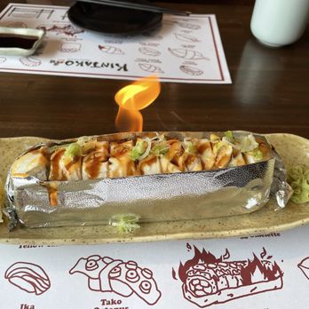 Kintako Sushi - Volcano roll - Japanese Near Me - Richmond Hill, Ontario