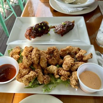 Lobsterville Bar & Grille - The chicken crispers and the pig wings, both outstanding - Bars Near Me - Oak Bluffs, Massachusetts